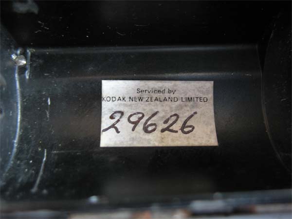 Retina Reflex S repair label