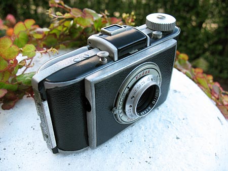 Kodak Flash Bantam camera
