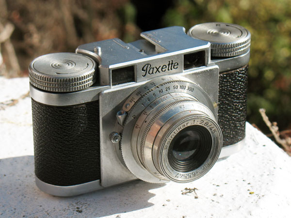 Braun Paxette 35mm viewfinder camera