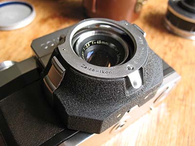 leica phone